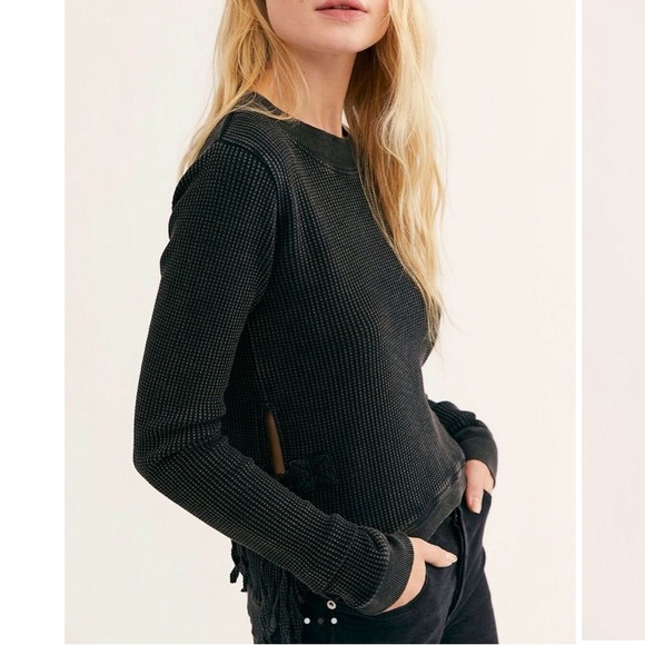 FP One Free People Cropped Thermal Interlaken Top - Picture 3 of 8